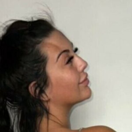 Naakte gelekte OnlyFans-foto van Chlofans