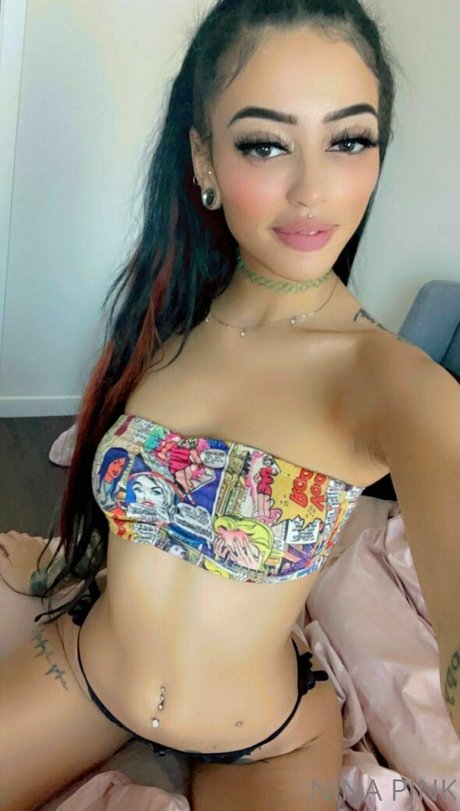 Naakte gelekte OnlyFans-foto van Ninapinkxo