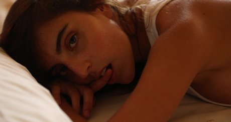 Naakte gelekte OnlyFans-foto van Aurora Mineo