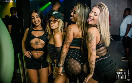 Naakte gelekte OnlyFans-foto van Michelle Monteiro