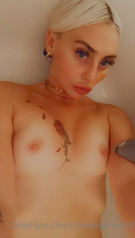 Shannyanne28