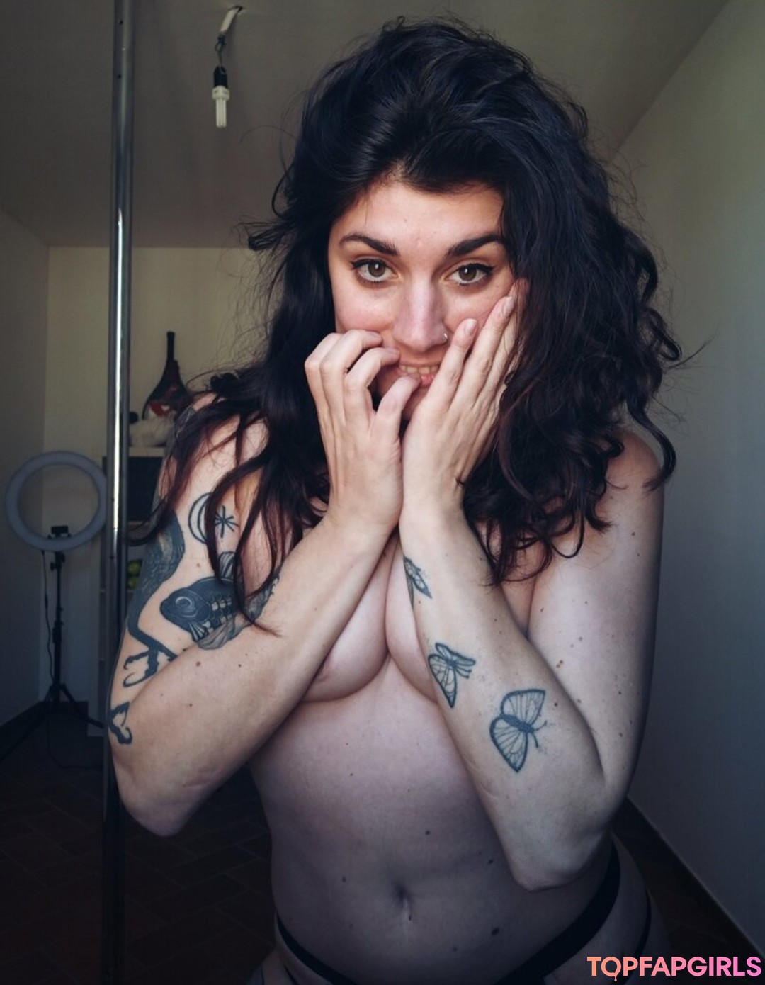 Naakte gelekte OnlyFans-foto van Laurettavixen #20 Naakte gelekte OnlyFans-foto van Laurettavixen #20