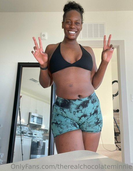 Therealchocolateminnie