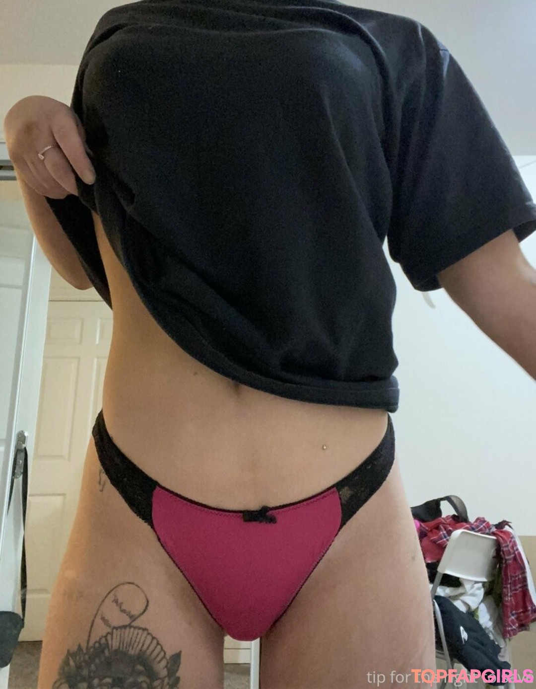 Naakte gelekte OnlyFans-foto van Prxncxss99x #47 Naakte gelekte OnlyFans-foto van Prxncxss99x #47