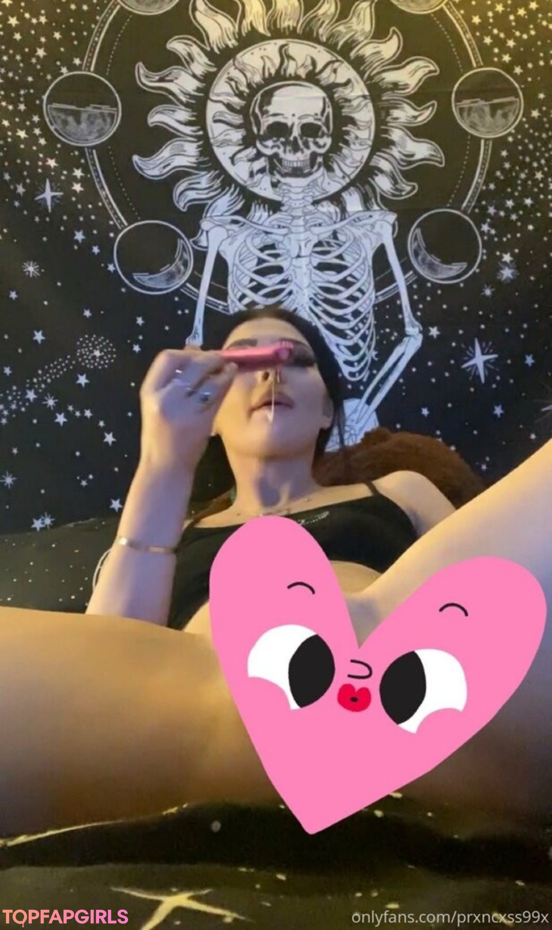 Naakte gelekte OnlyFans-foto van Prxncxss99x #53 Naakte gelekte OnlyFans-foto van Prxncxss99x #53