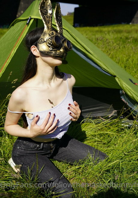 Followthemaskedbunnyfree