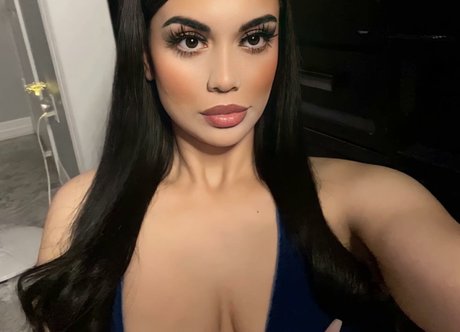 Naakte gelekte OnlyFans-foto van Christy Forbes