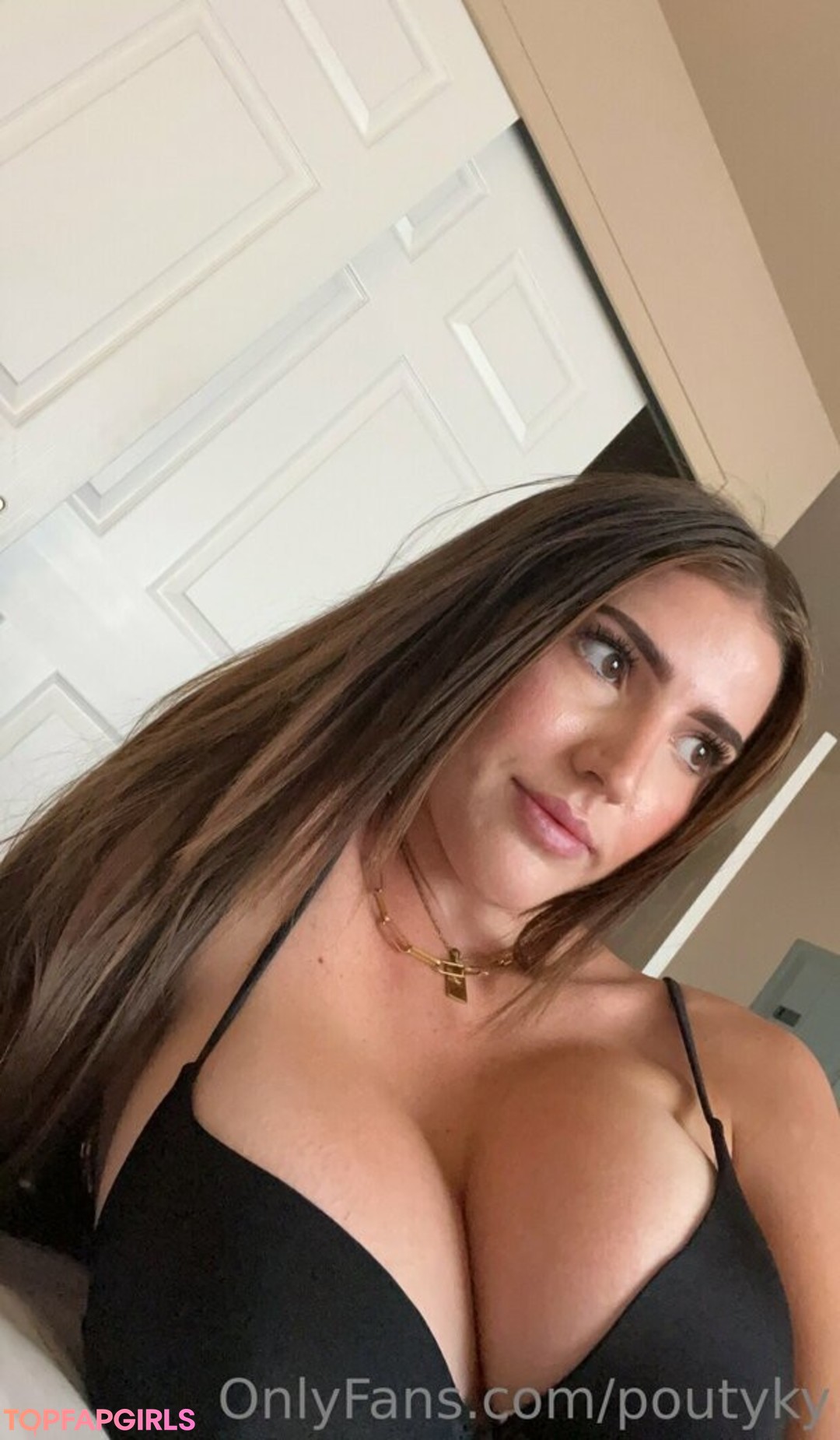 Naakte gelekte OnlyFans-foto van Kylee Powell #2 Naakte gelekte OnlyFans-foto van Kylee Powell #2