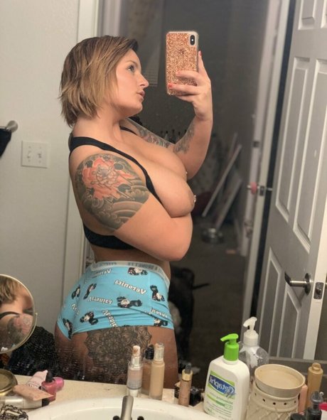 Theinkedbunnie