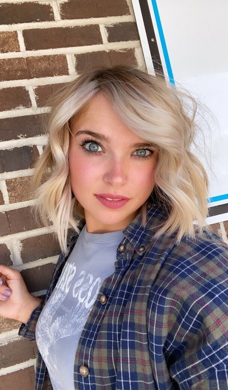 Naakte gelekte OnlyFans-foto van Eleasesg