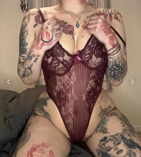 Naakte gelekte OnlyFans-foto van Ashley Marie