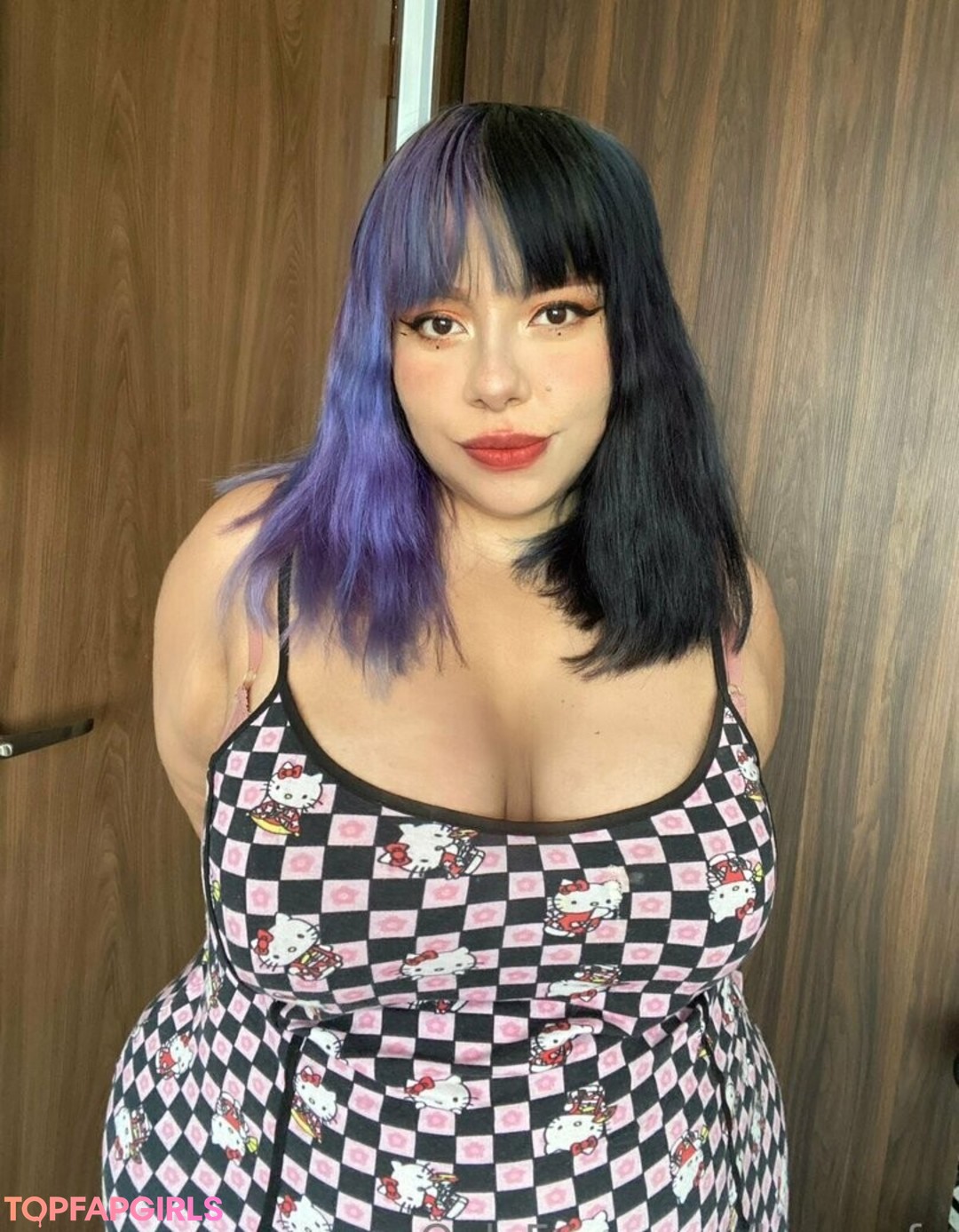 Naakte gelekte OnlyFans-foto van Lunagfe #1 Naakte gelekte OnlyFans-foto van Lunagfe #1