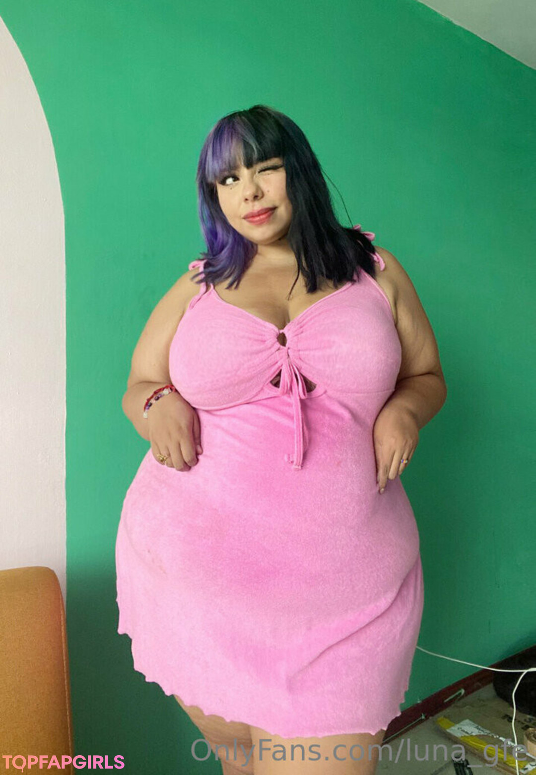 Naakte gelekte OnlyFans-foto van Lunagfe #6 Naakte gelekte OnlyFans-foto van Lunagfe #6