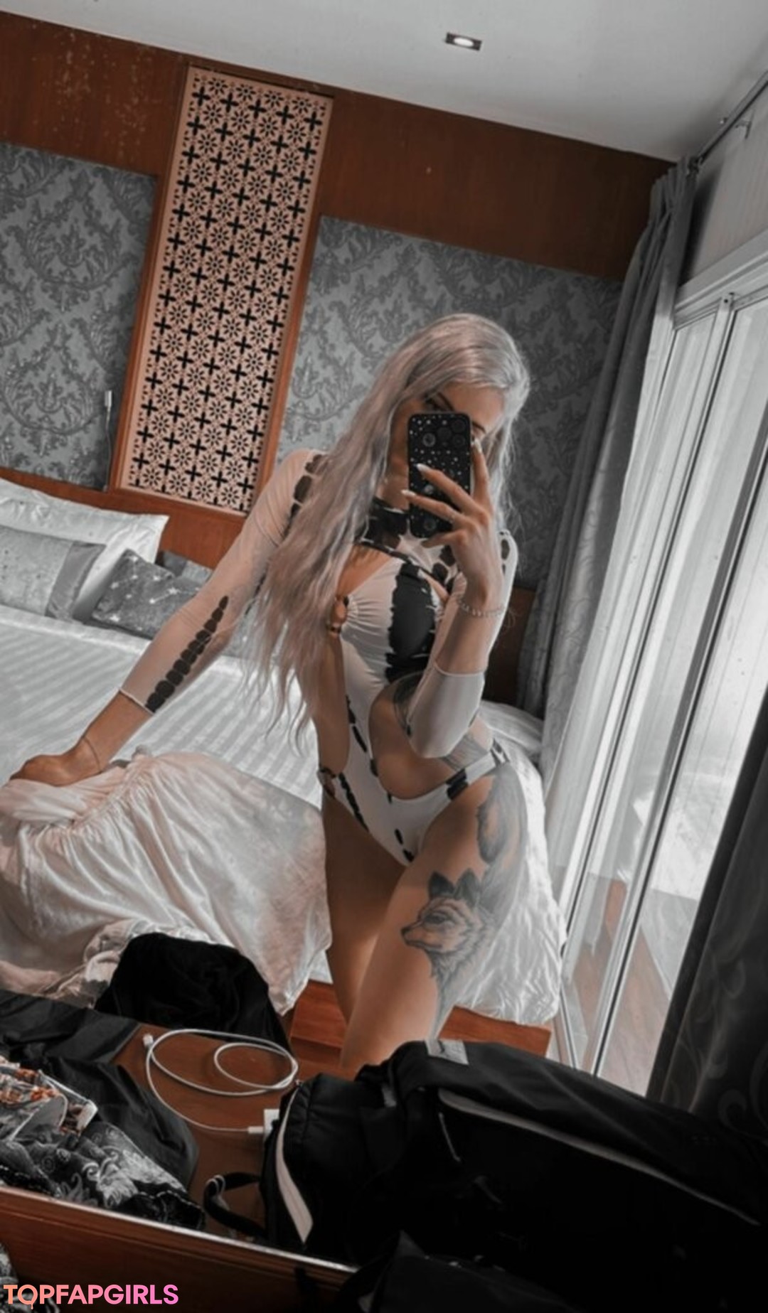 Naakte gelekte OnlyFans-foto van Farbenfuchs #64 Naakte gelekte OnlyFans-foto van Farbenfuchs #64