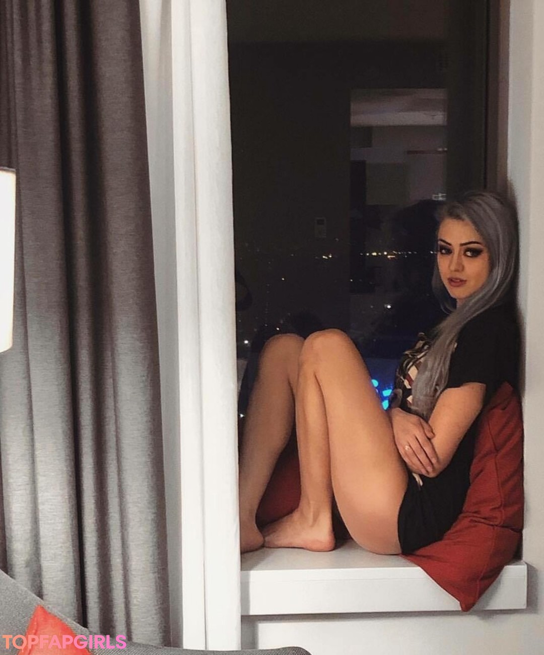 Naakte gelekte OnlyFans-foto van Farbenfuchs #80 Naakte gelekte OnlyFans-foto van Farbenfuchs #80