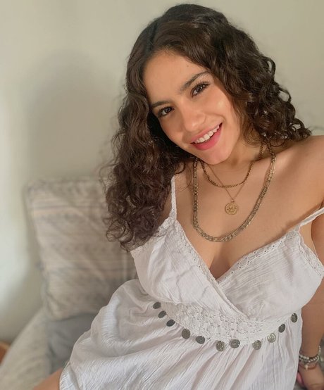 Isabel Neru