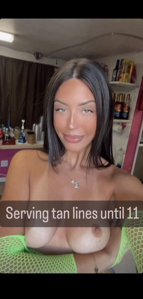 Naakte gelekte OnlyFans-foto van Cowgirlbabyy