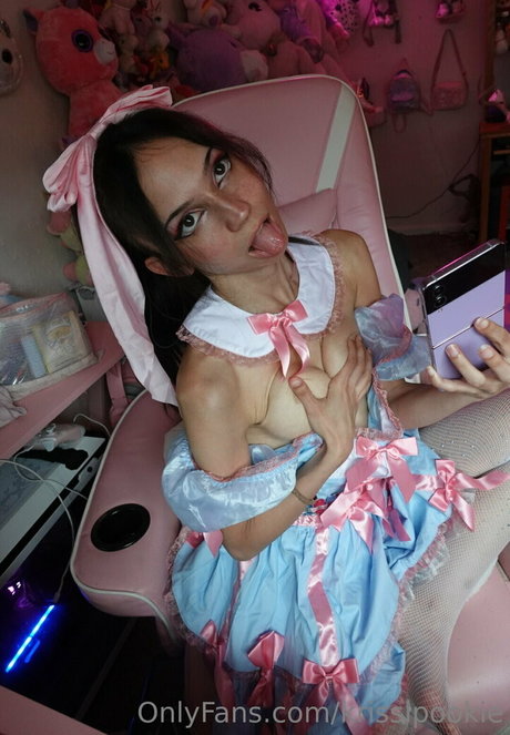 Naakte gelekte OnlyFans-foto van Krissi Pookie