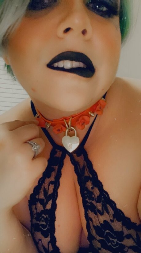 Unsupervised_housewife