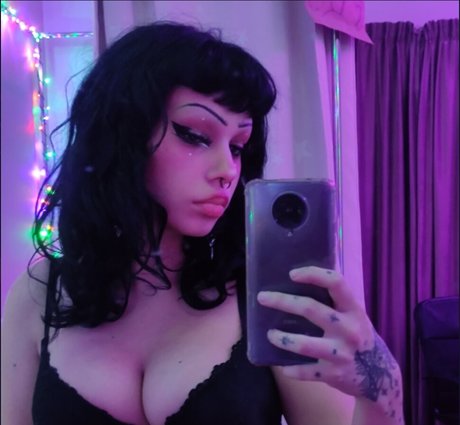 Pinksnakey