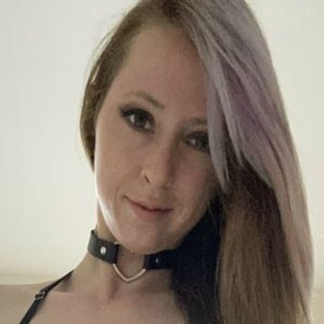 Naakte gelekte OnlyFans-foto van Misskissx