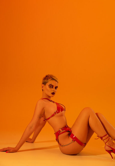Naakte gelekte OnlyFans-foto van Angelsetfree