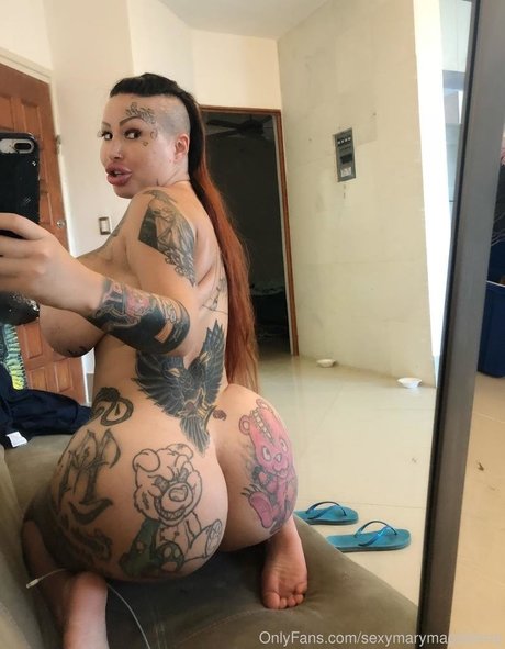 Naakte gelekte OnlyFans-foto van Mary Magdalene
