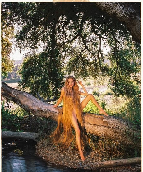 Anne Winters
