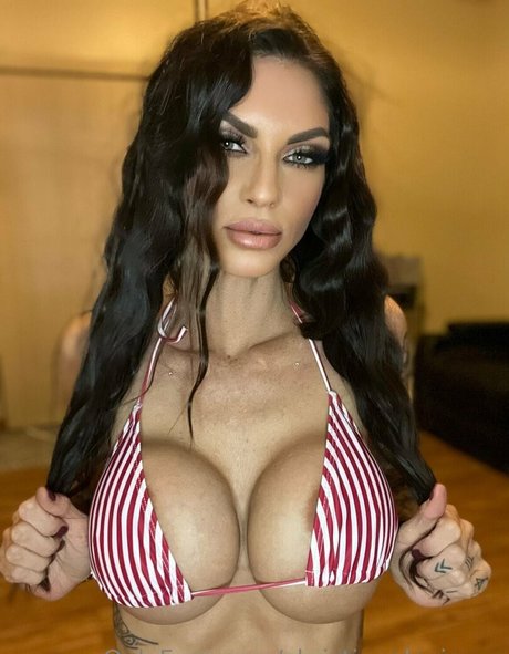 Christinealexisxxx