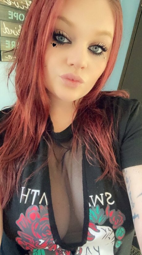 Naakte gelekte OnlyFans-foto van Rizzaboo