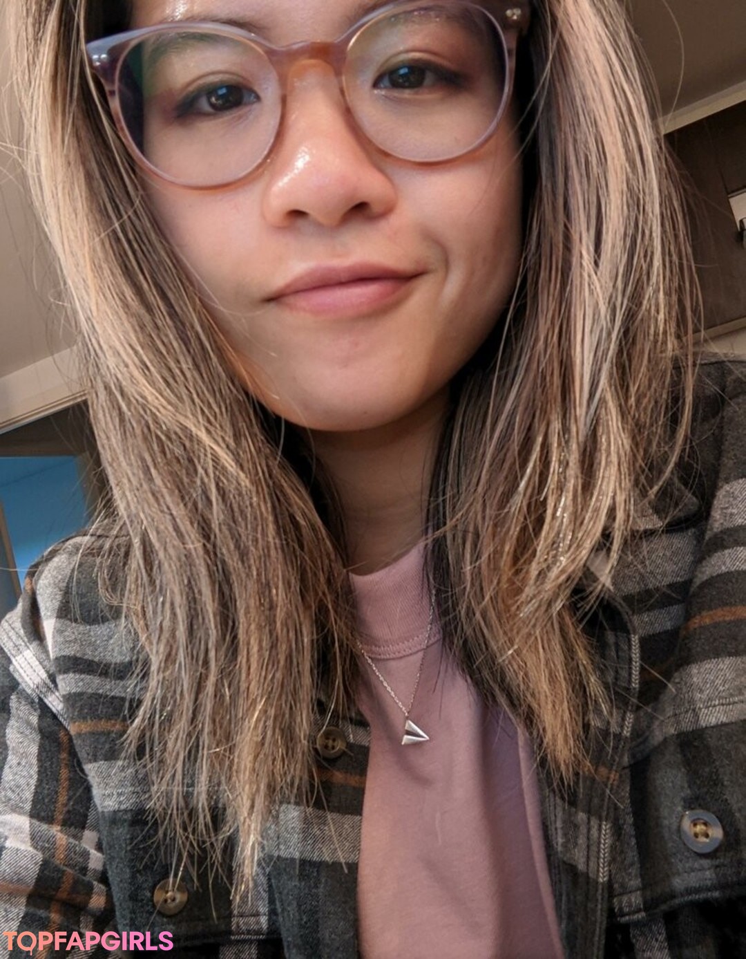 Naakte gelekte OnlyFans-foto van Mikaela #15 Naakte gelekte OnlyFans-foto van Mikaela #15