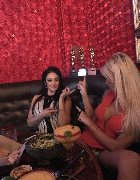 Naakte gelekte OnlyFans-foto van Aubreykate