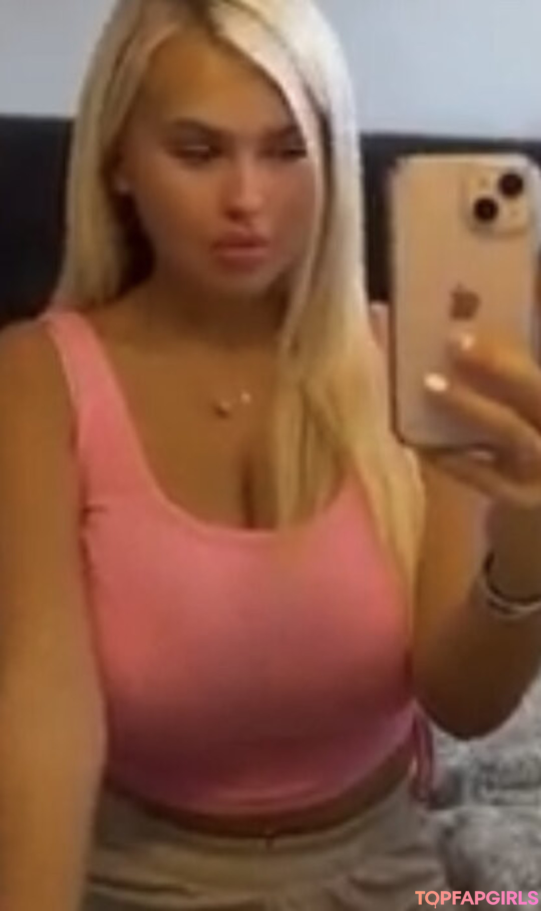 Naakte gelekte OnlyFans-foto van Shauni Scanlan #34 Naakte gelekte OnlyFans-foto van Shauni Scanlan #34