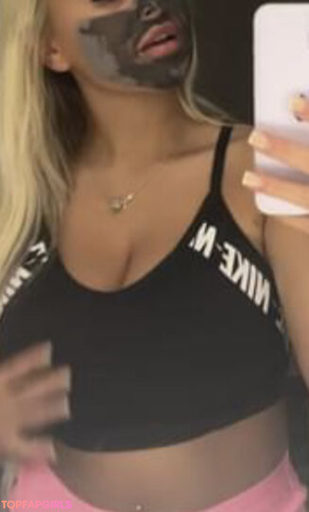 Naakte gelekte OnlyFans-foto van Shauni Scanlan #75 Naakte gelekte OnlyFans-foto van Shauni Scanlan #75