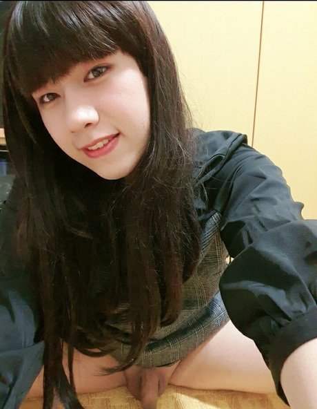 Naakte gelekte OnlyFans-foto van Thetsjessie