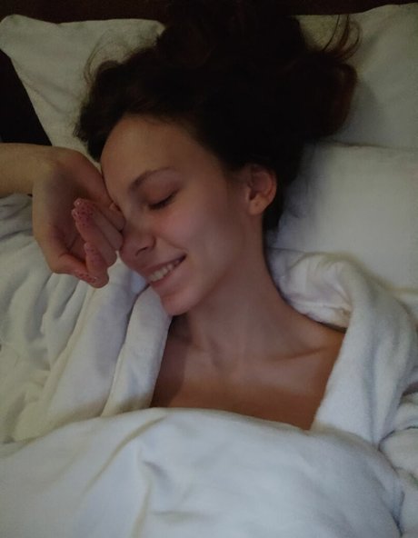 Naakte gelekte OnlyFans-foto van Mettaass