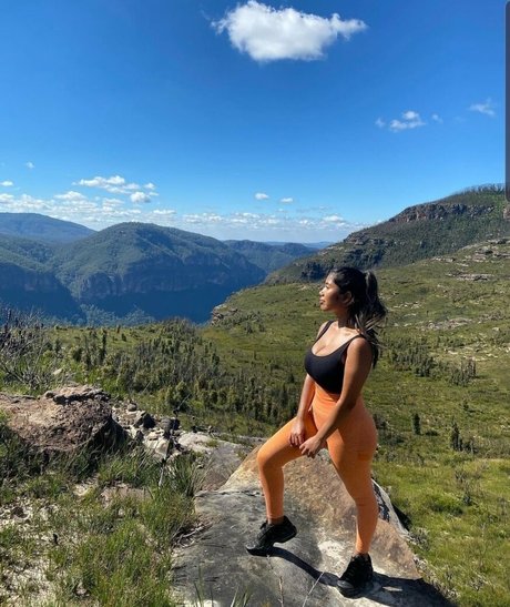 Naakte gelekte OnlyFans-foto van Wocprincess
