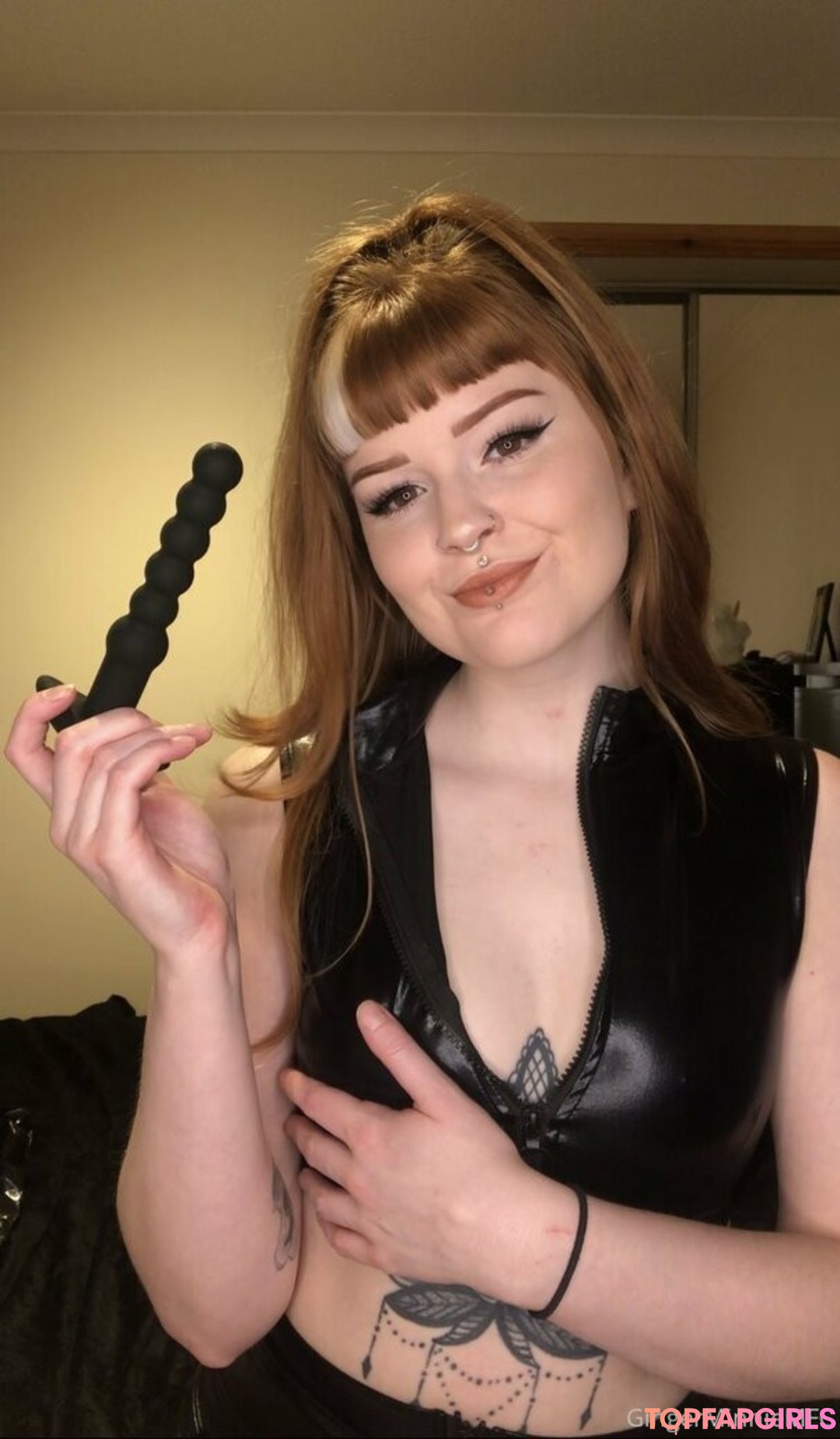 Naakte gelekte OnlyFans-foto van Gingerminniemfc #32 Naakte gelekte OnlyFans-foto van Gingerminniemfc #32