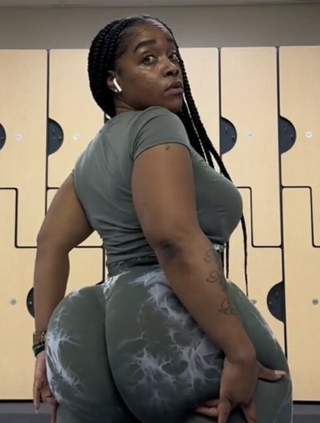 Naakte gelekte OnlyFans-foto van Londondagreat