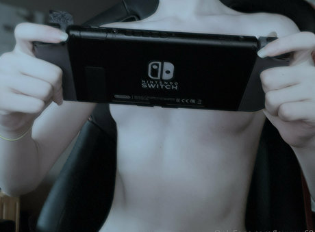 Naakte gelekte OnlyFans-foto van Lexuwu69