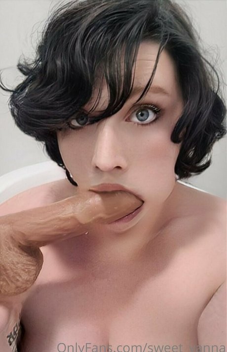 Naakte gelekte OnlyFans-foto van Sweetvanna