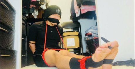 Mixedbondageboy