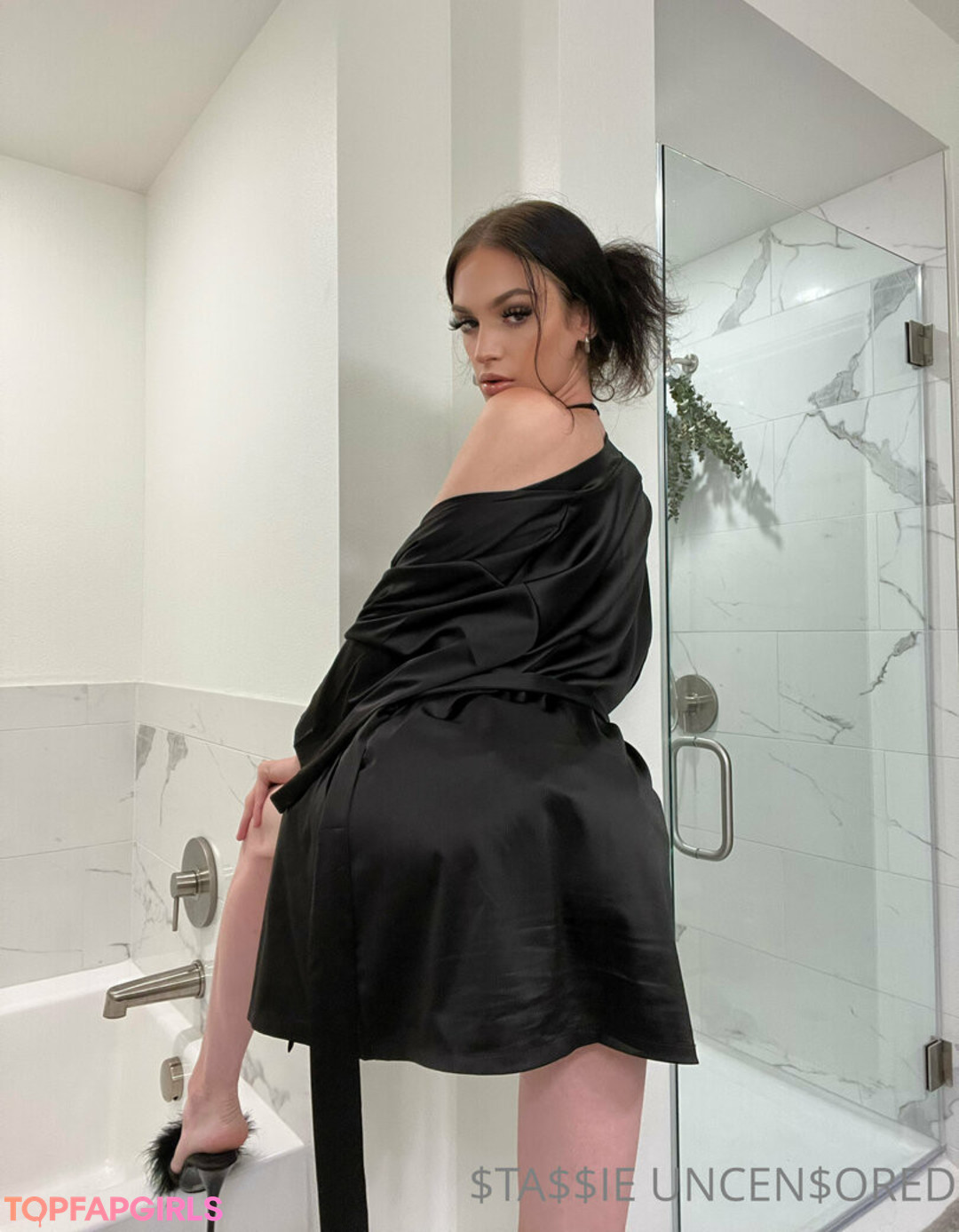 Naakte gelekte OnlyFans-foto van Stassieuncensored #162 Naakte gelekte OnlyFans-foto van Stassieuncensored #162