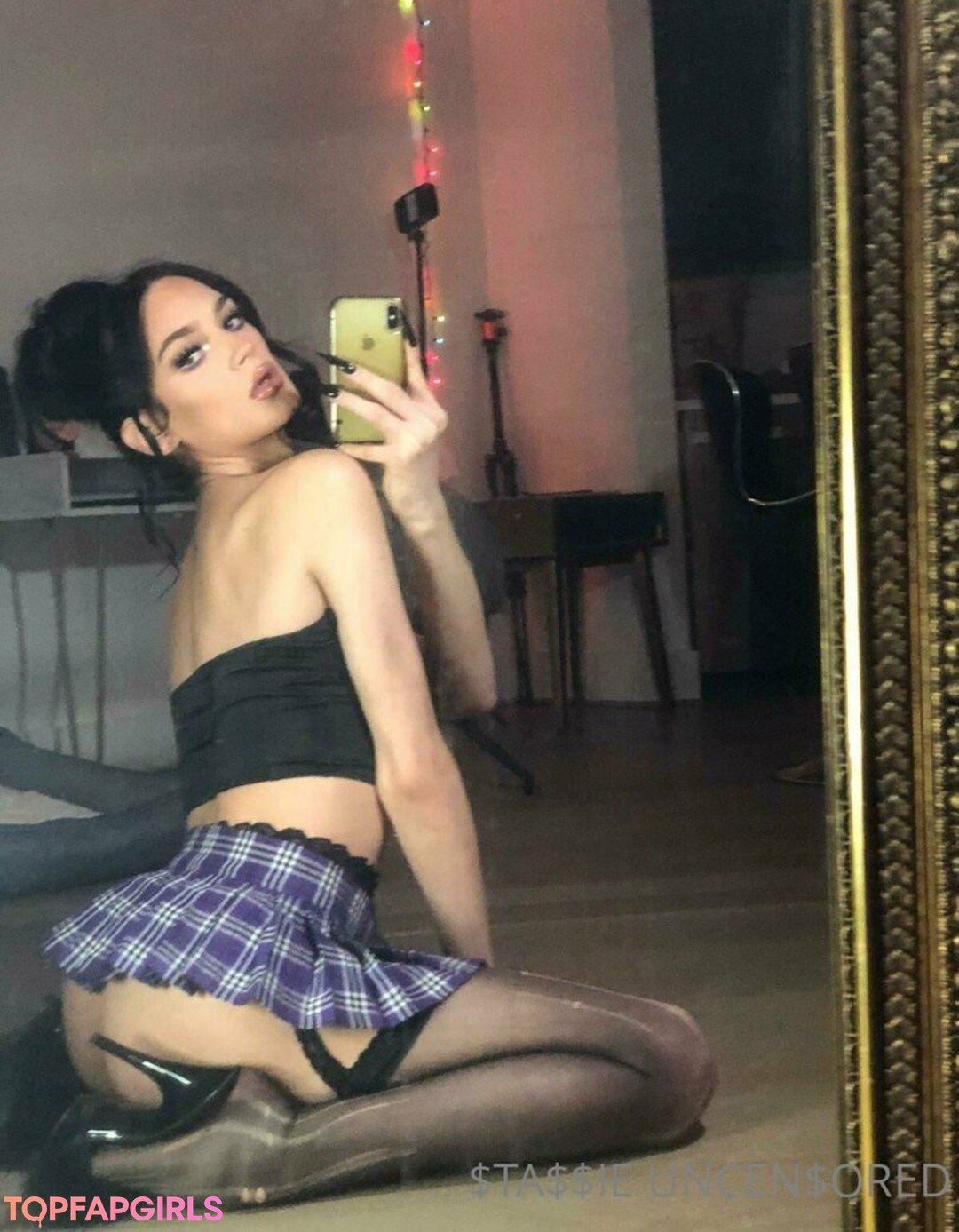 Naakte gelekte OnlyFans-foto van Stassieuncensored #212 Naakte gelekte OnlyFans-foto van Stassieuncensored #212