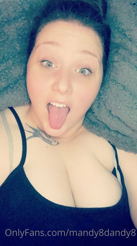 Naakte gelekte OnlyFans-foto van Thatmandagirl
