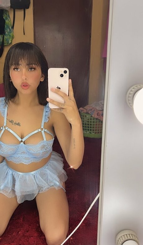 Naakte gelekte OnlyFans-foto van Isha2900