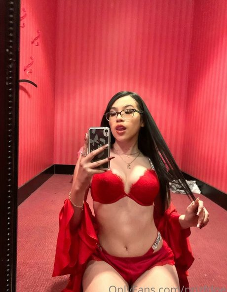 Naakte gelekte OnlyFans-foto van Prizfdoe