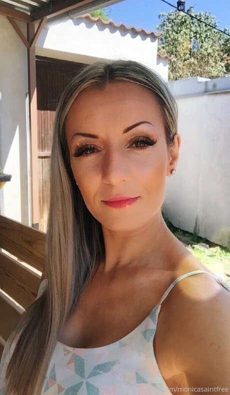 Monicasaintxxx
