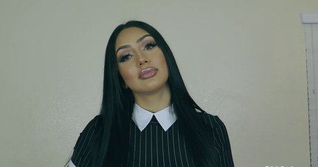 Trixie Banks