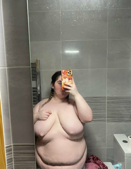 Growingpiggy1305